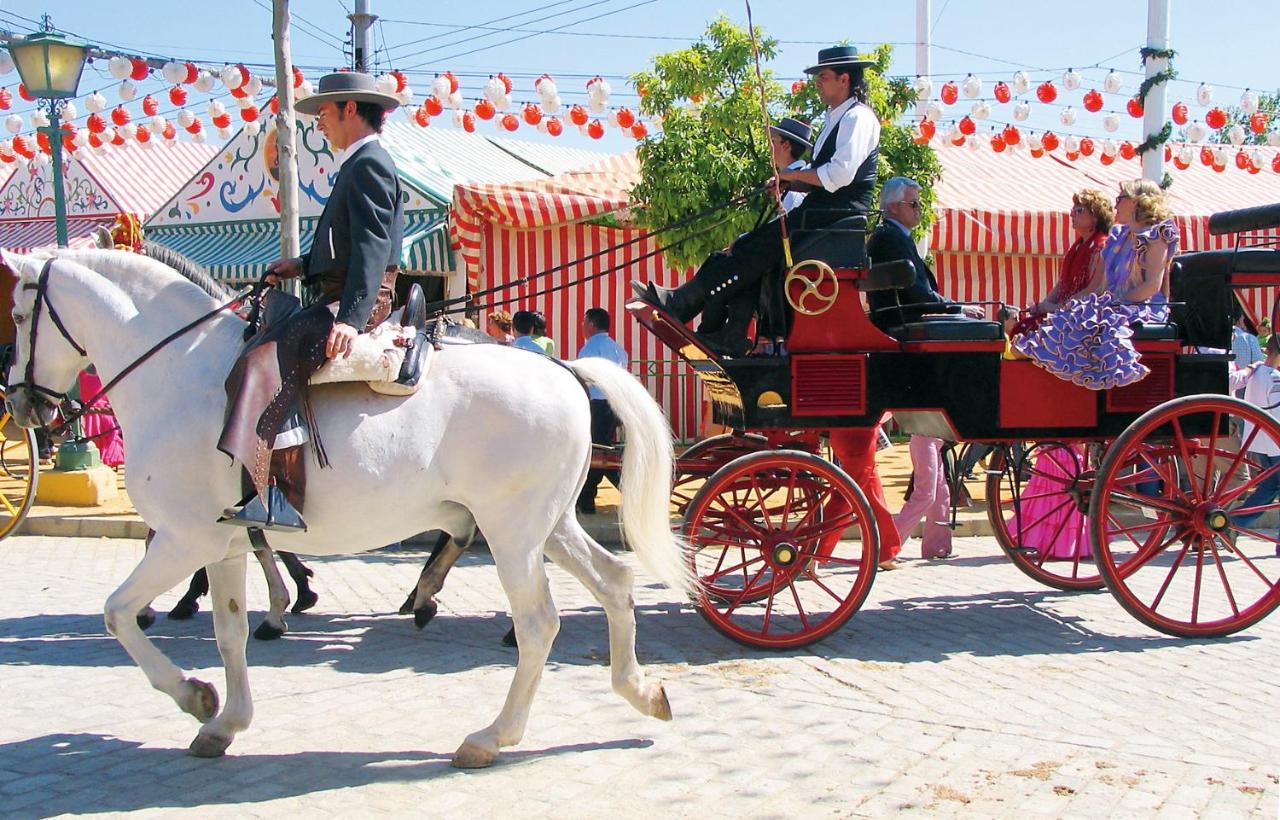Epicenter Lujoso Apto Parking Gratis Perfecta Ubicacion Sevilla Bagian luar foto